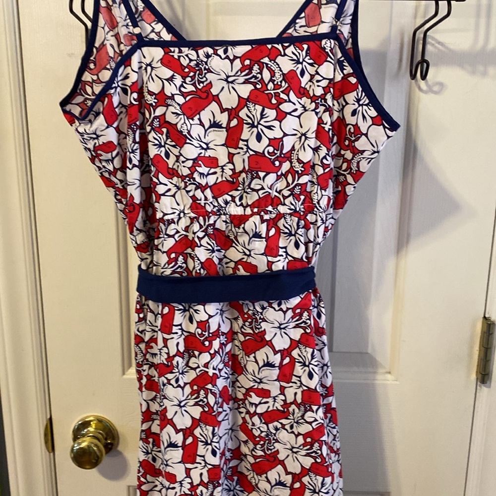 Floral Red and White Wrap Dress with Navy Trim - Picture 7 of 9